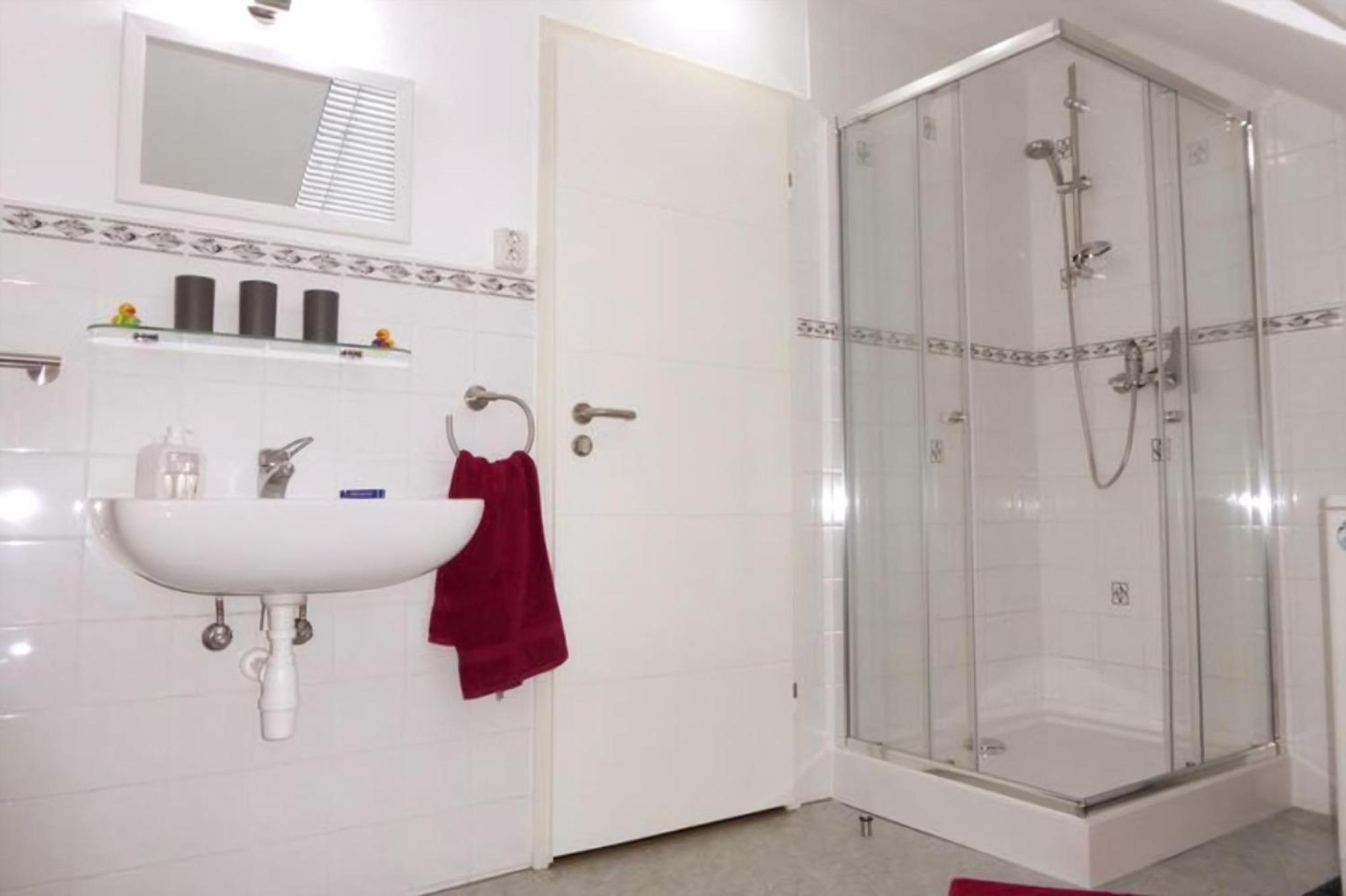 Wohung Mit Balkon Und Garten Nahe Stadtgrenze Blankenfelde-Mahlow Exteriör bild